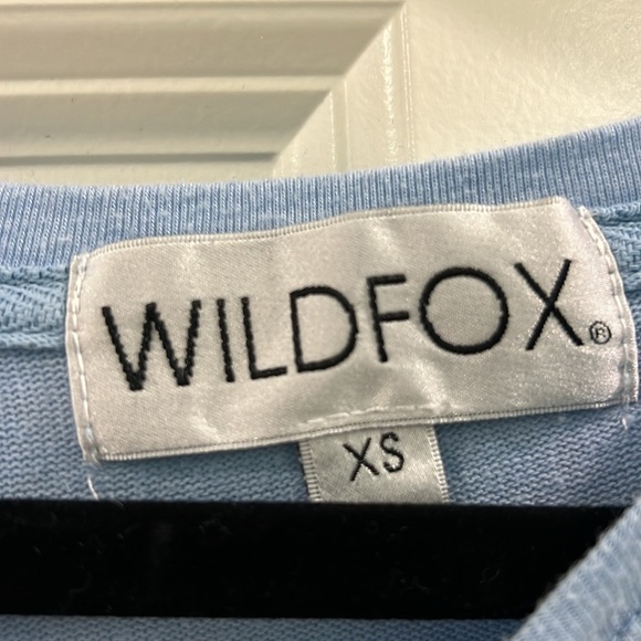 Wildfox Meet Me At The Pool Bar pullover - Picture 3 of 4